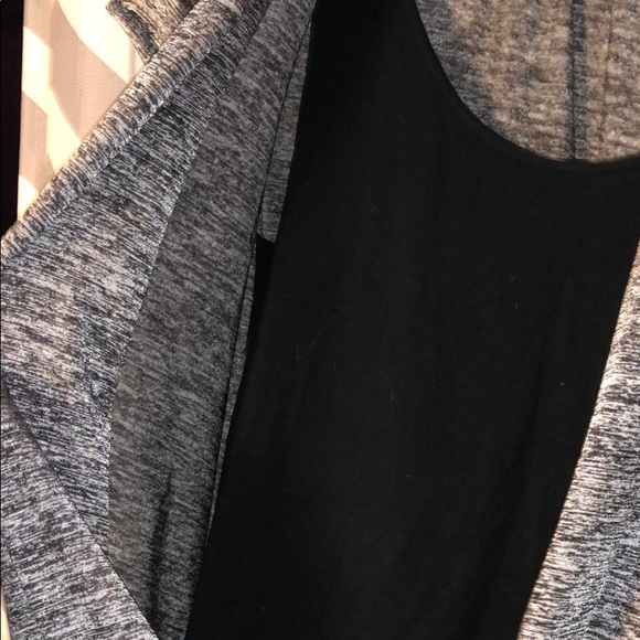 Top - Picture 3 of 6